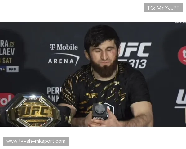 UFC选手加强地面防守训练，应对策略更成熟