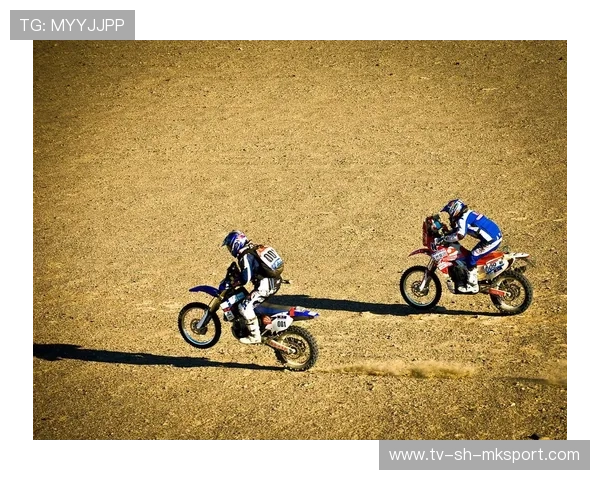 拉力队伍进行恶劣天气模拟,车辆表现可靠